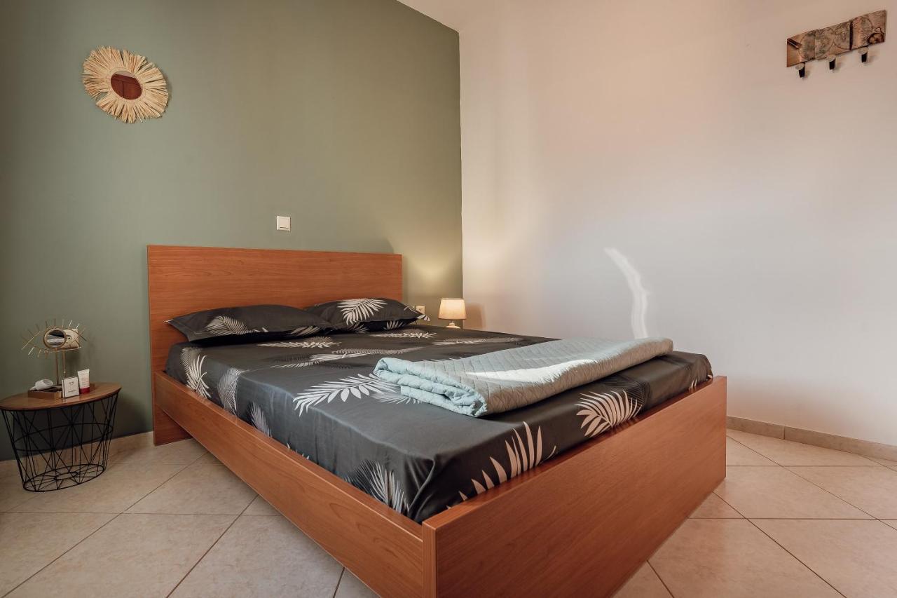 Villa Aktis With Freshwater Pool And Sea View Sissi  Exterior photo